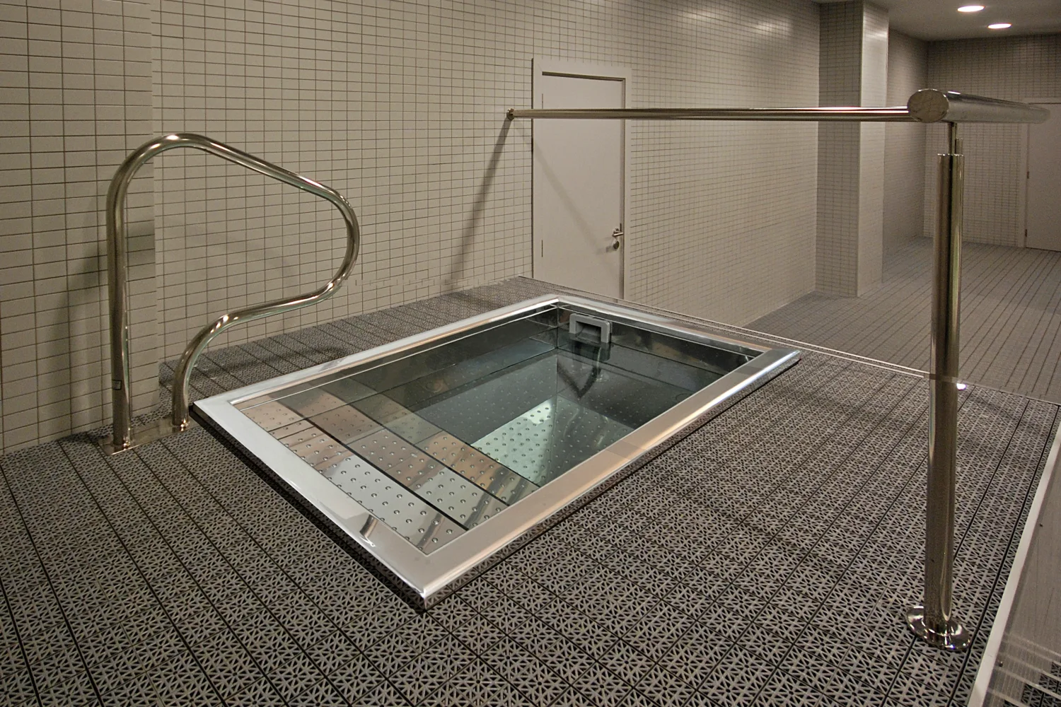 INBECA Piscina de contraste térmico