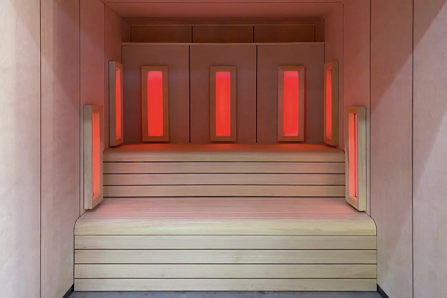Sauna con paneles de calor, luz roja